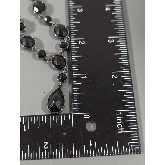 Napier Black Teardrop Oval Y-Drop Elegant Necklace Gray Metallic Gothic 19" - Picture 8 of 8